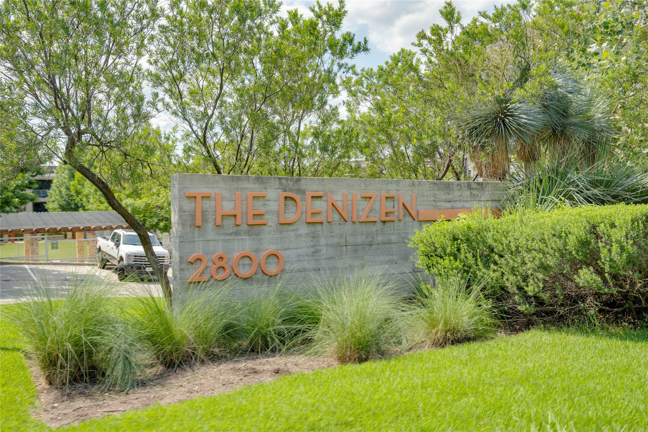 2724 Treble Lane, Unit 324 Austin, TX 78704 - Photo 25 of 29 View of community / neighborhood sign