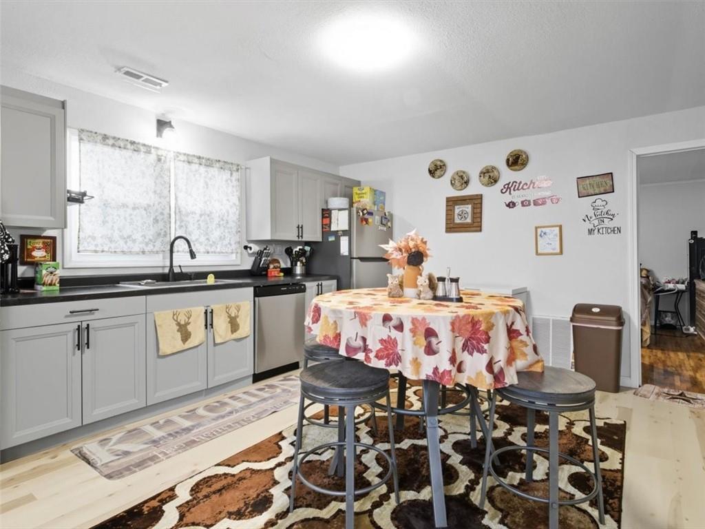 13547 Old Marvin Road Versailles, MO 65084 - Photo 14 of 36