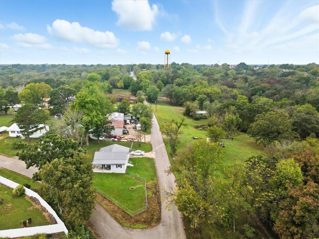 13547 Old Marvin Road Versailles, MO 65084 - Photo 6 of 36