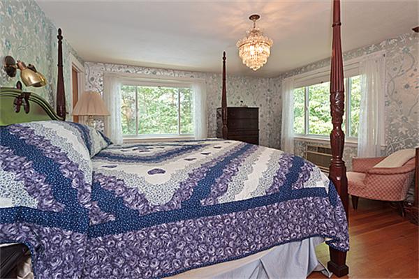 40 Lantern Road Belmont, MA 02478 - Photo 7 of 15