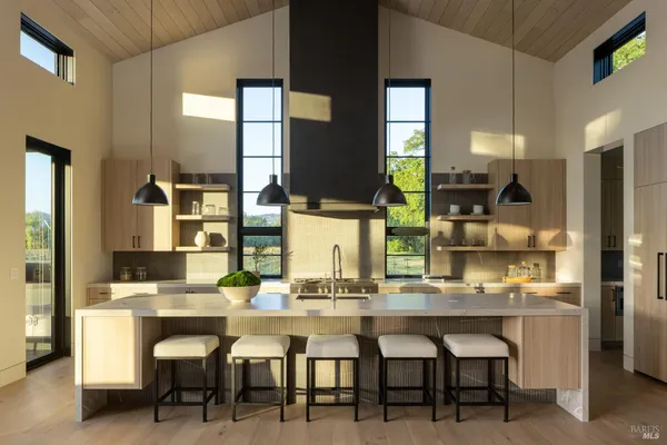 $7,295,000 | 1000 Rutherford Road, Napa, CA 94558