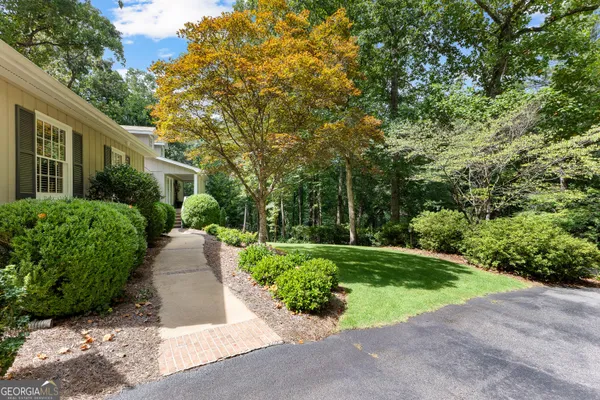 $549,000 | 101 Deal Drive, LaGrange, GA 30240