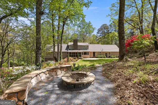 $549,000 | 101 Deal Drive, LaGrange, GA 30240