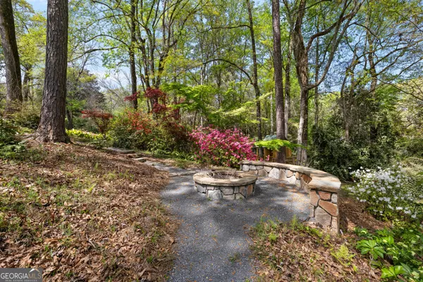 $549,000 | 101 Deal Drive, LaGrange, GA 30240