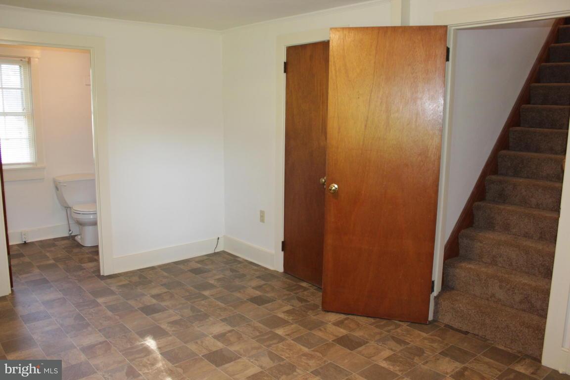 2378 Hobson Road Lancaster, PA 17602 - Photo 16 of 23 Gallery Image 16
