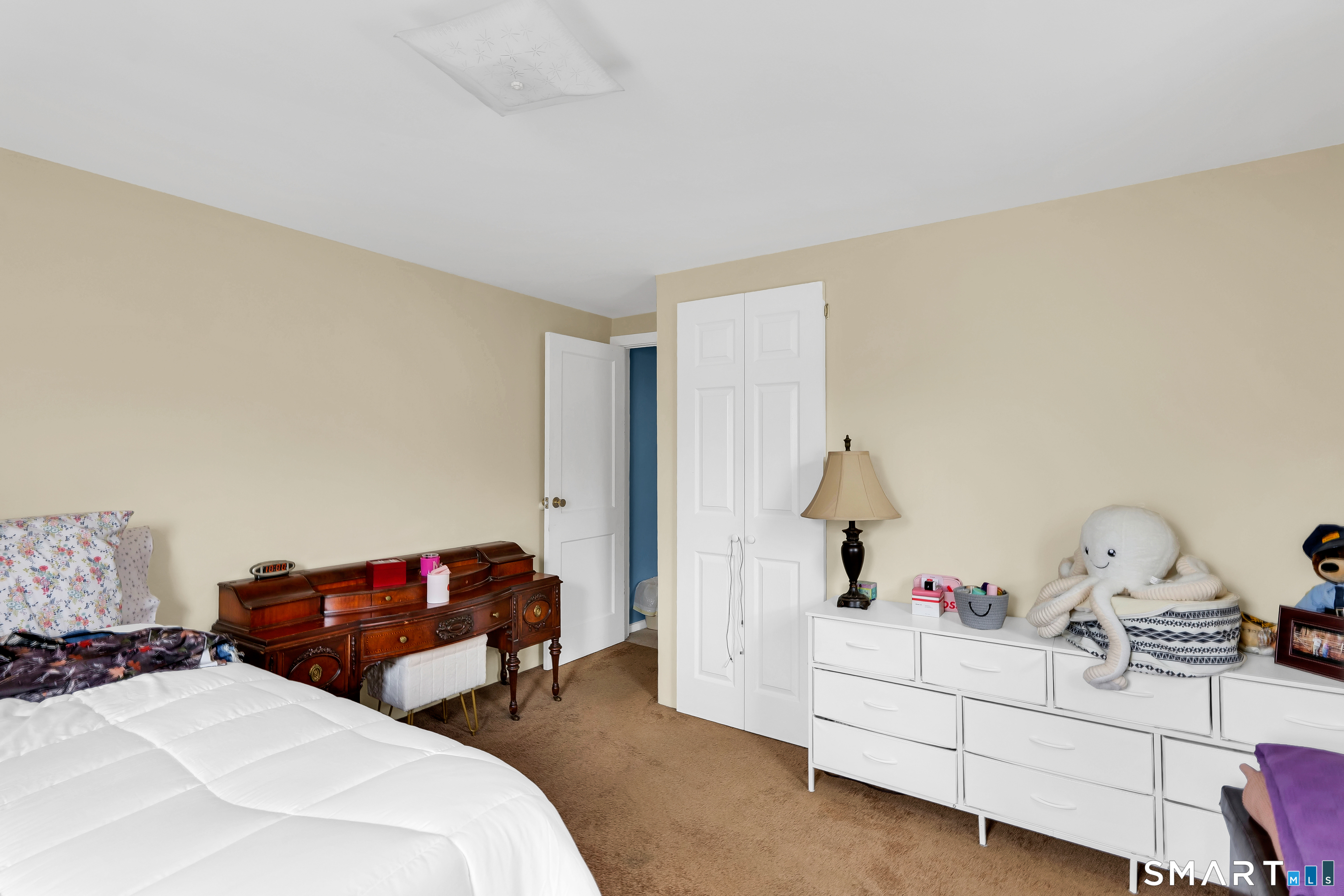 172 Nott Street Wethersfield, CT 06109 - Photo 10 of 35 1st flr bdrm