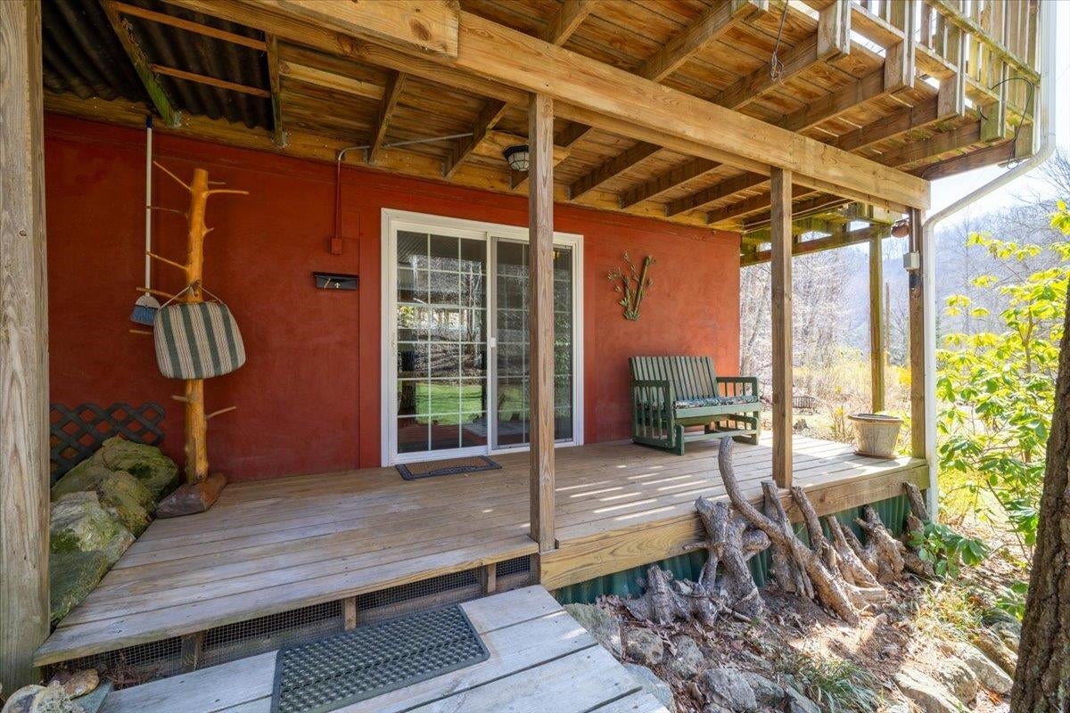 1256 Falling Branch Road Christiansburg, VA 24073 - Photo 29 of 63 Gallery Image 29