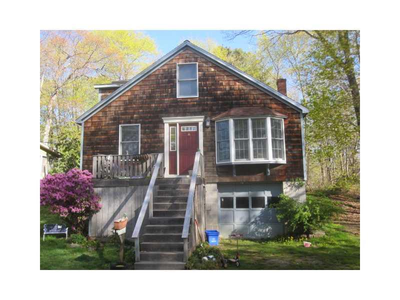 82 Ledgewood Road Portland, ME 04108 - Photo 2 of 2 Exterior Front.
