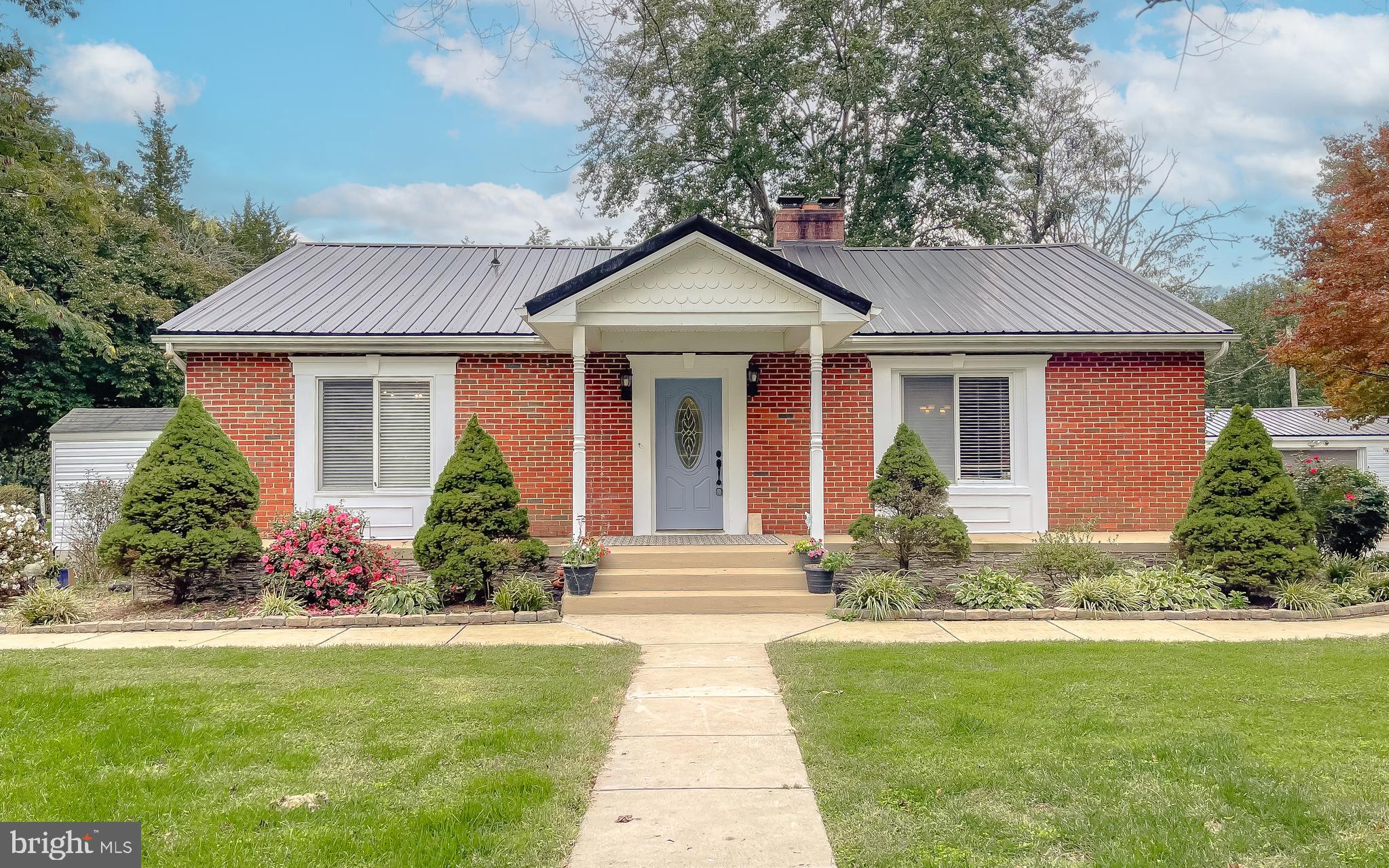 44513 Forest Landing Road Hollywood, MD 20636 - Photo 2 of 50 Gallery Image 2