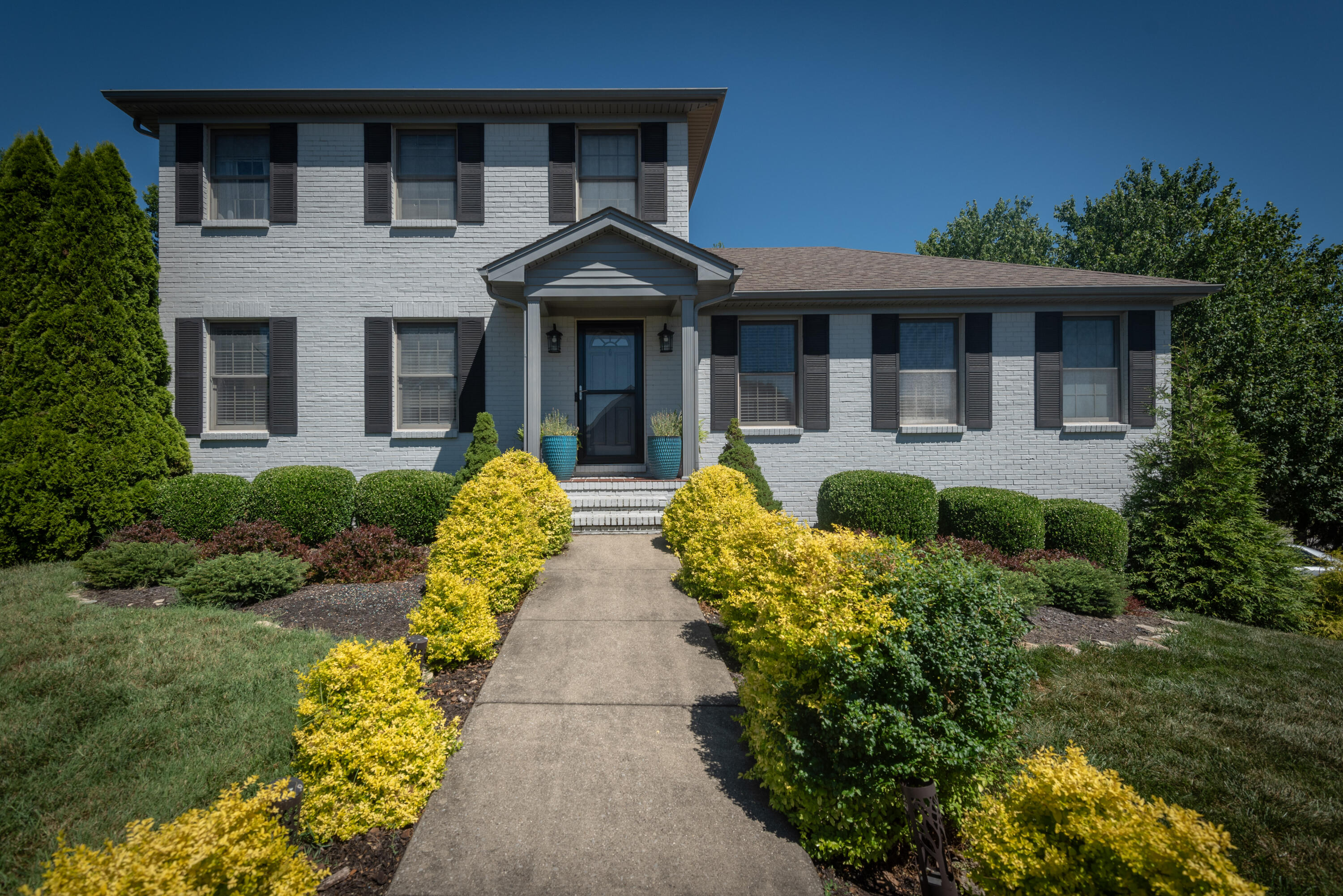 126 South Hill Road Versailles, KY 40383 - Photo 1 of 27 DSC_2815