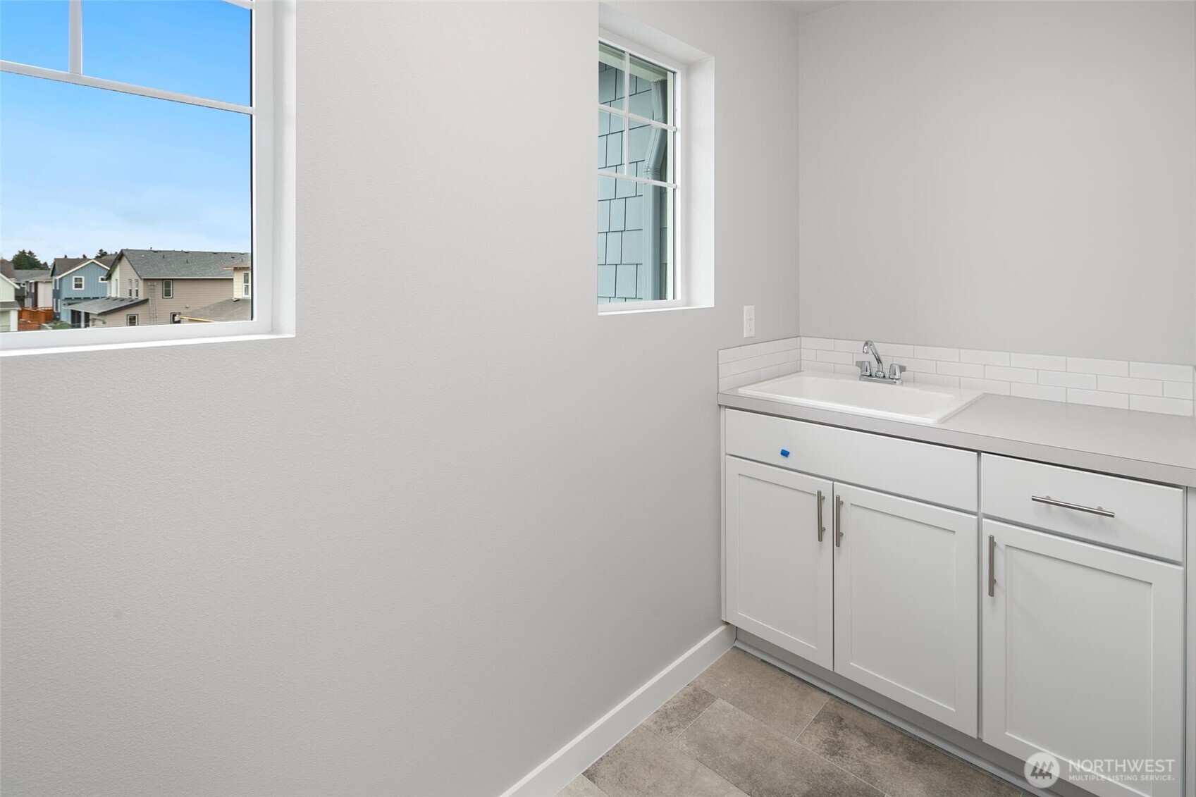 544 Southwest 97th Street, Unit 5 Seattle, WA 98106 - Photo 32 of 36