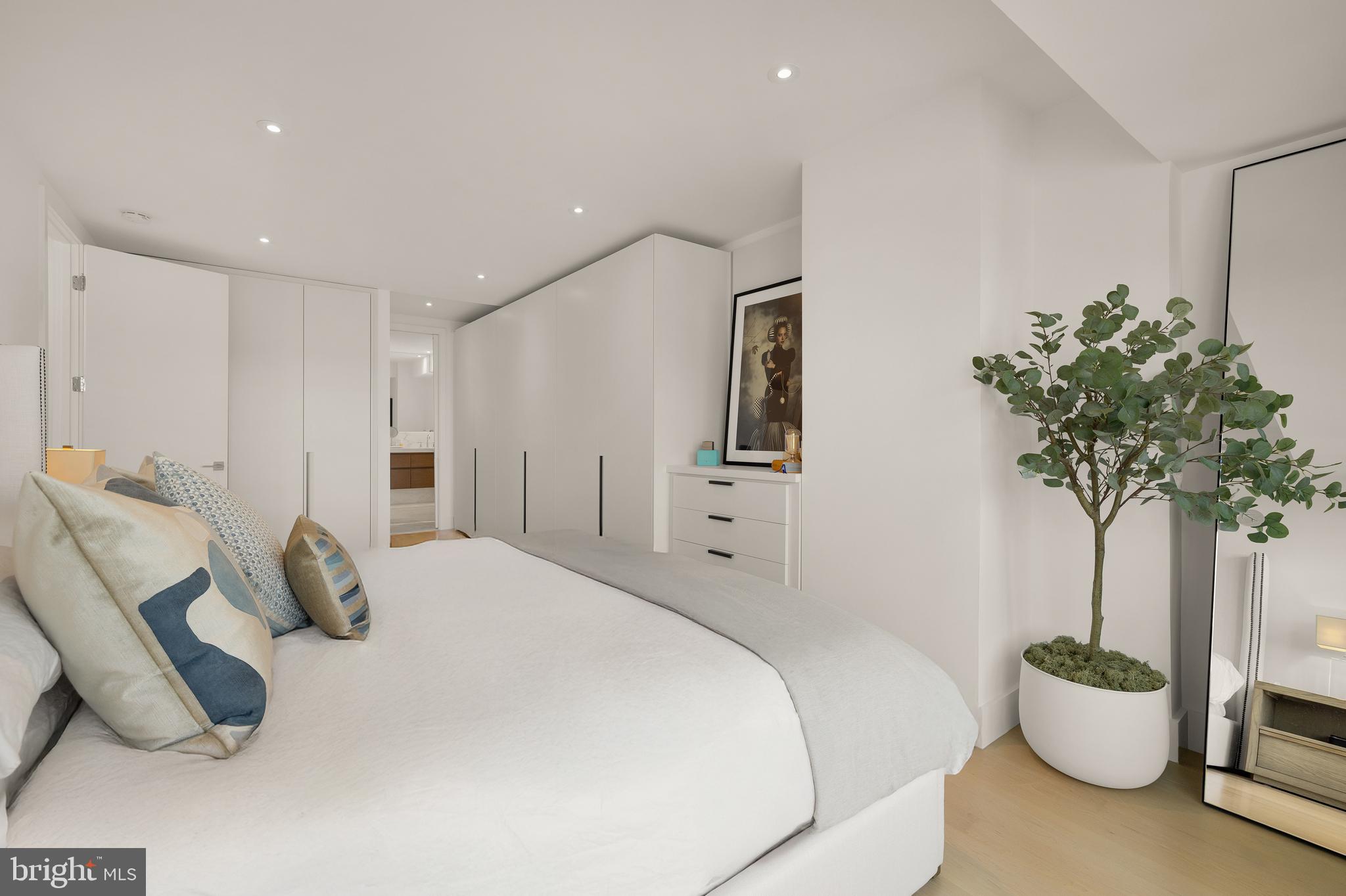 2501 M Street Northwest, Unit 704 Washington, DC 20037 - Photo 20 of 31