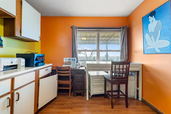 $189,900 | 17471 Lakeshore Road, Weldon, IL 61882