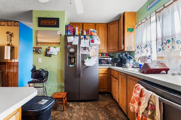 $189,900 | 17471 Lakeshore Road, Weldon, IL 61882