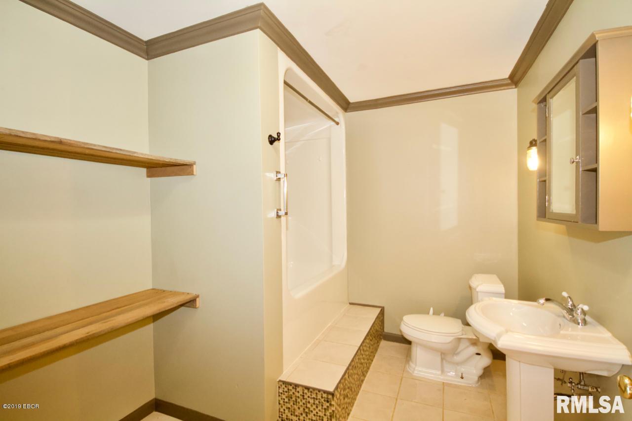 13975 Canaville Road Marion, IL 62959 - Photo 18 of 26 Gallery Image 18