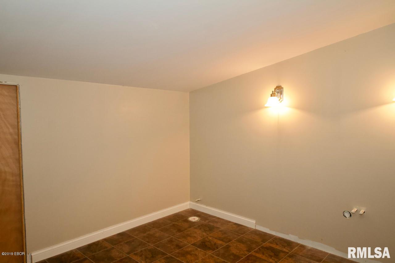 13975 Canaville Road Marion, IL 62959 - Photo 5 of 26 Gallery Image 5