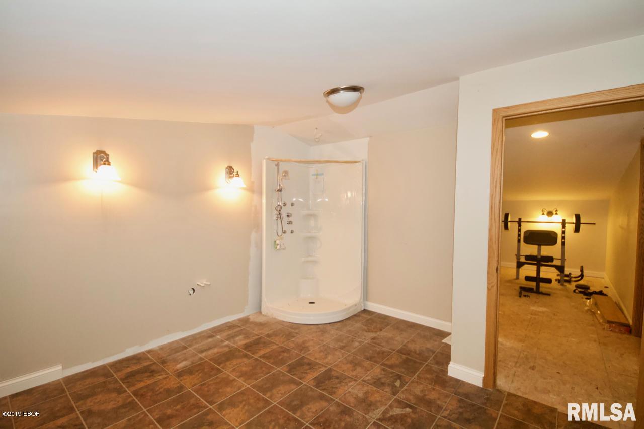 13975 Canaville Road Marion, IL 62959 - Photo 6 of 26 Gallery Image 6