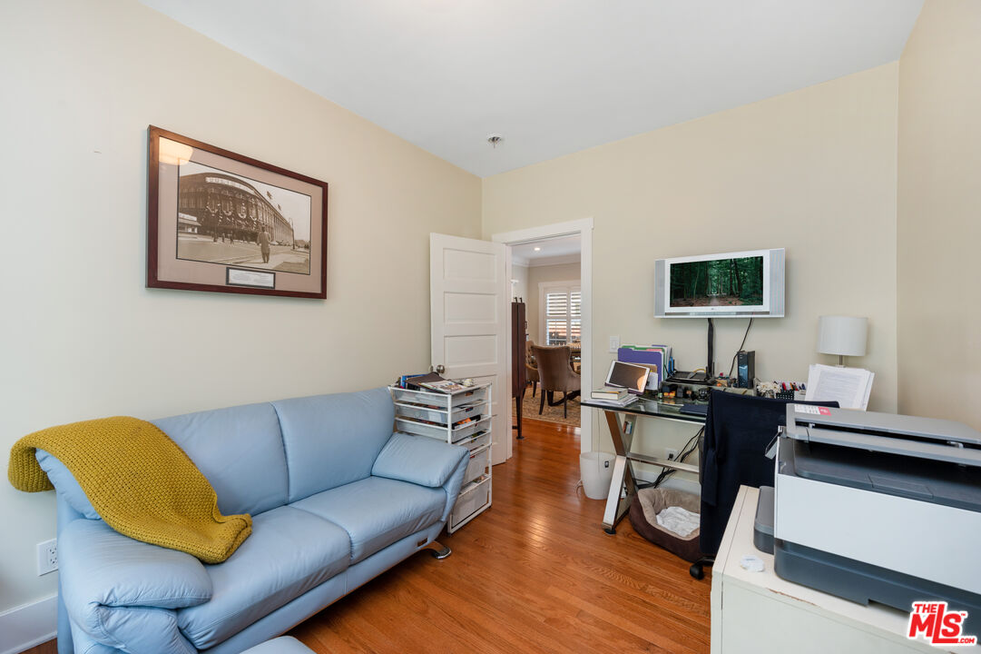 4530 West Washington Boulevard Los Angeles, CA 90016 - Photo 21 of 46