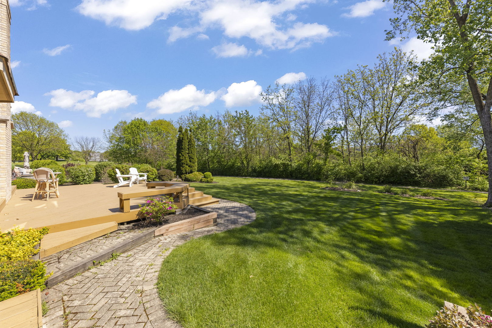 6621 Greene Road Woodridge, IL 60517 - Photo 36 of 42 a view of a swimming pool with a patio