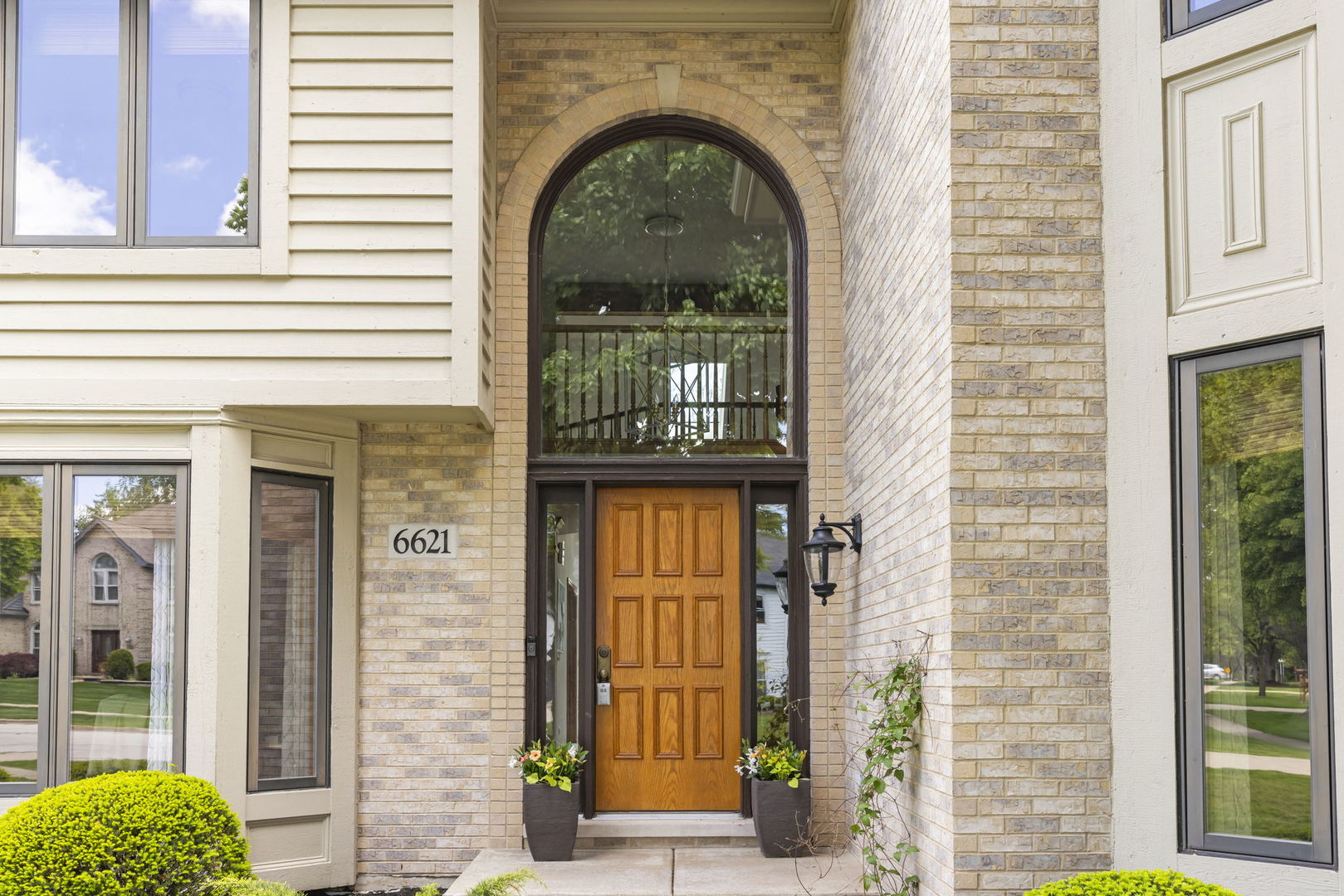 6621 Greene Road Woodridge, IL 60517 - Photo 4 of 42