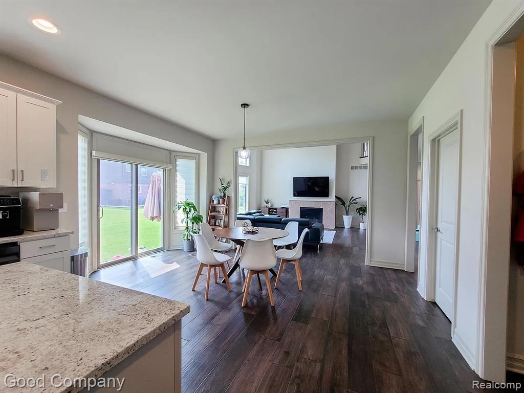 5342 Rangemore Drive Troy, MI 48085 - Photo 11 of 29