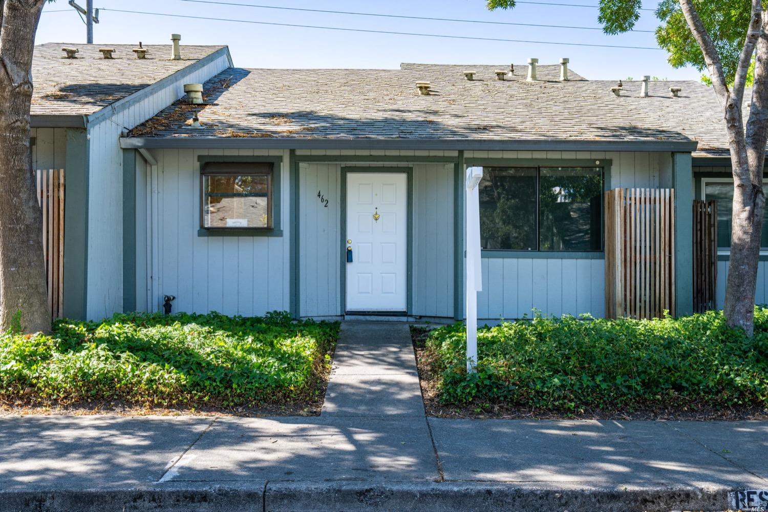 462 Occidental Circle Santa Rosa, CA 95401 - Photo 1 of 1 Gallery Image 1