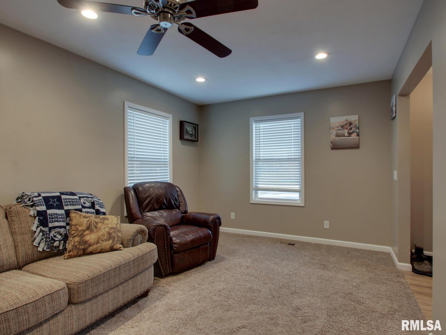 706 North 24th Street Quincy, IL 62301 - Photo 12 of 28