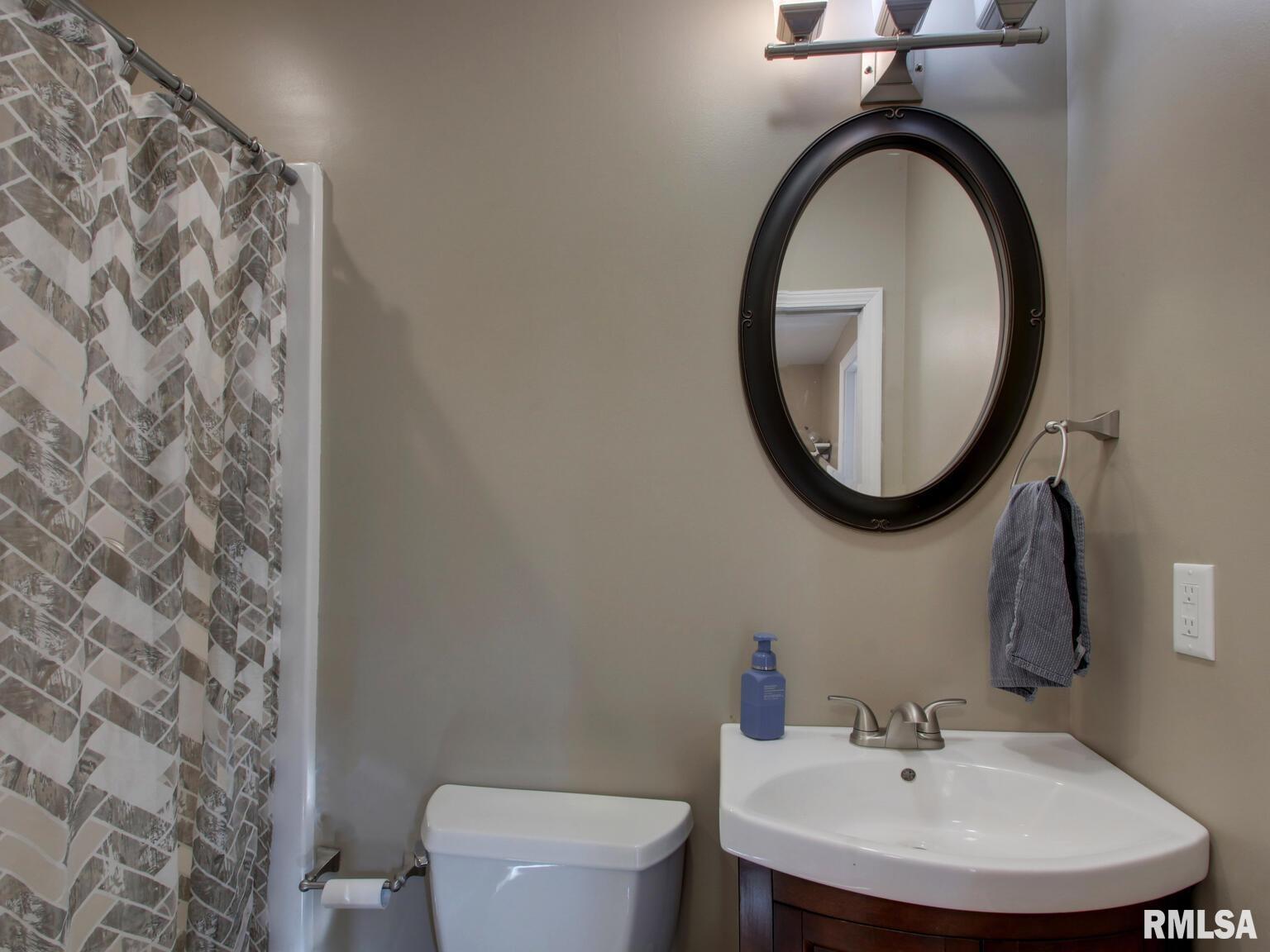 706 North 24th Street Quincy, IL 62301 - Photo 18 of 28