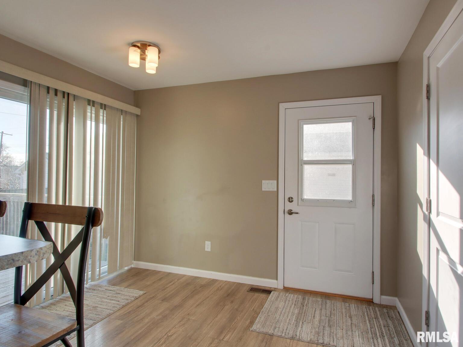 706 North 24th Street Quincy, IL 62301 - Photo 7 of 28