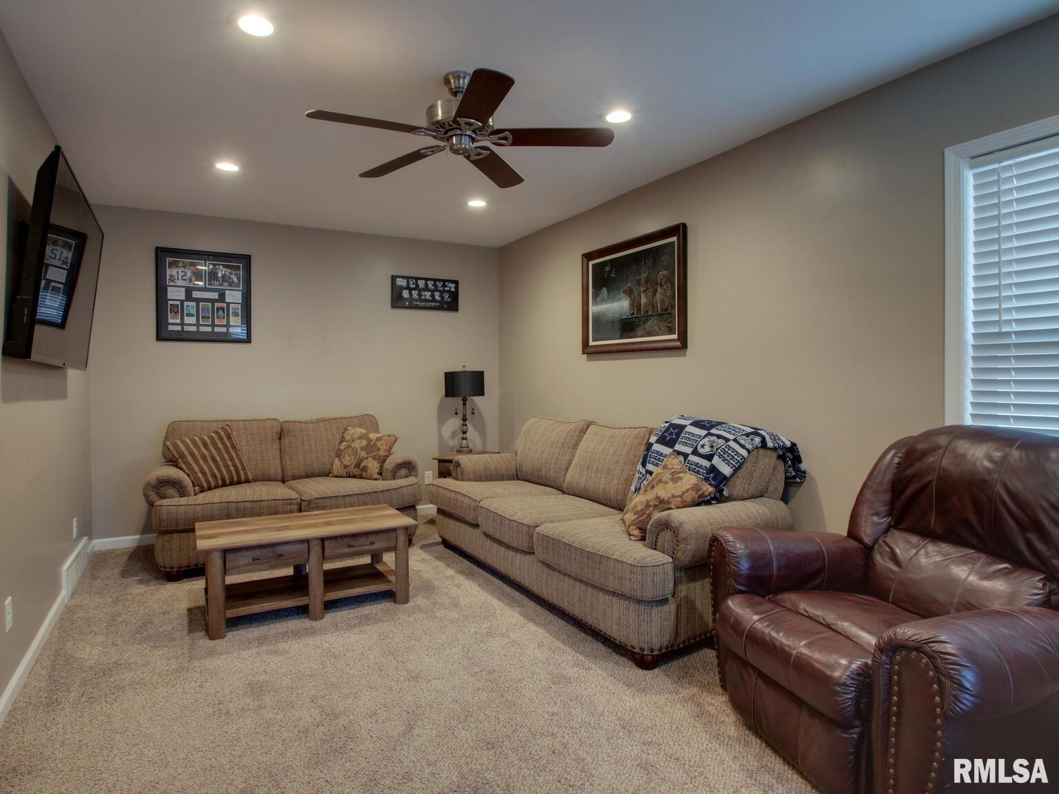 706 North 24th Street Quincy, IL 62301 - Photo 10 of 28