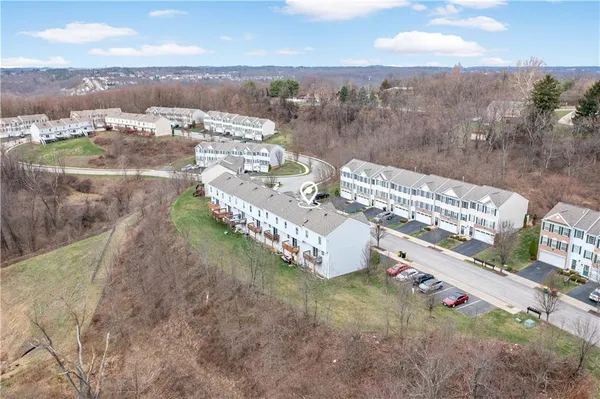 $324,900 | 259 Grace Manor Drive, Coraopolis, PA 15108