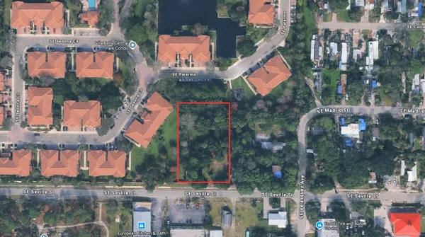 $215,000 | 221 Southeast Seville Street, Stuart, FL 34994