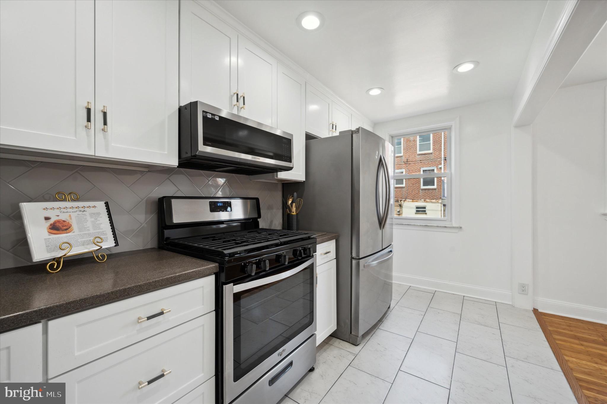 7663 Brentwood Road Philadelphia, PA 19151 - Photo 14 of 28 Gallery Image 14