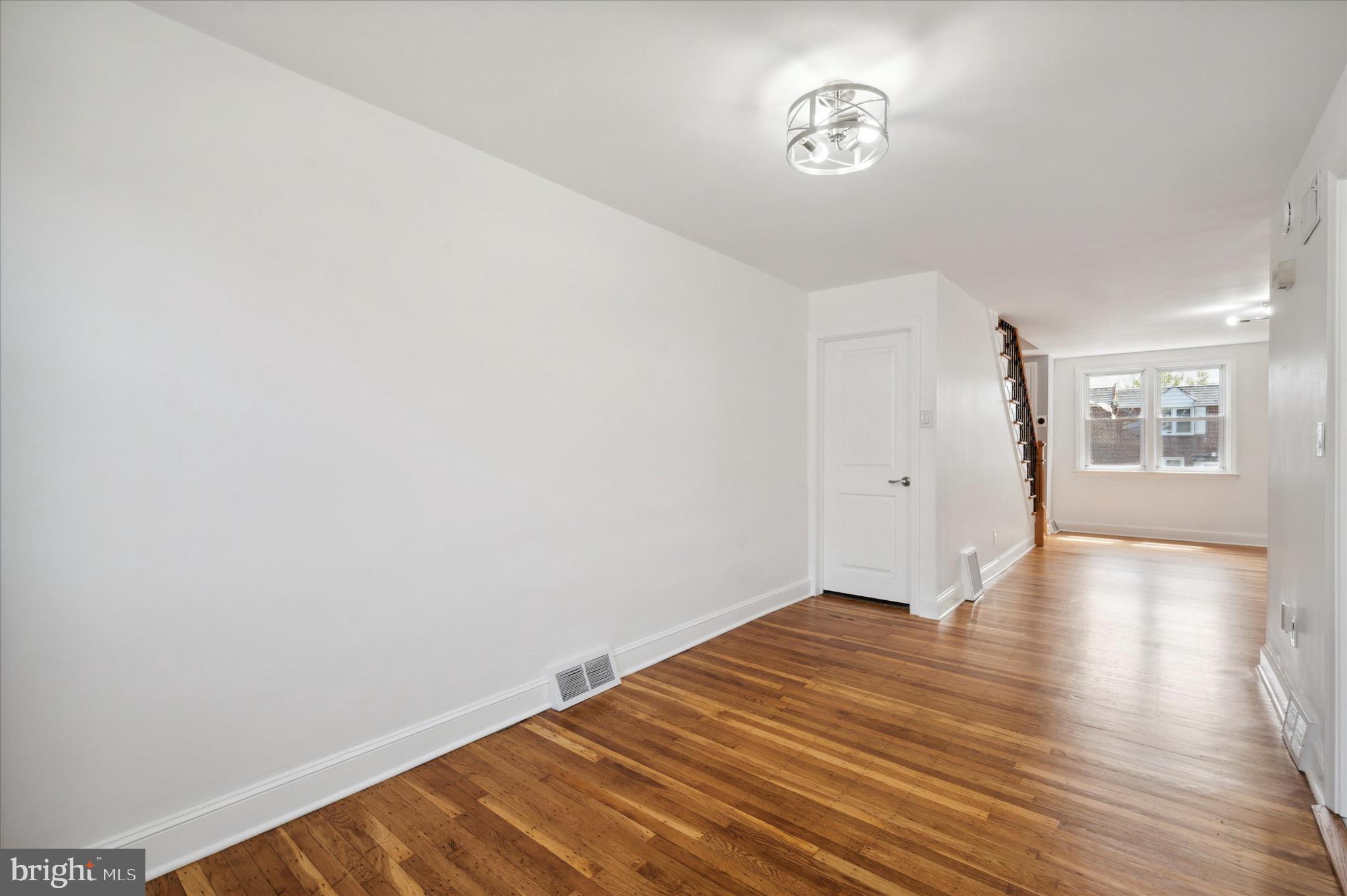 7663 Brentwood Road Philadelphia, PA 19151 - Photo 9 of 28 Gallery Image 9