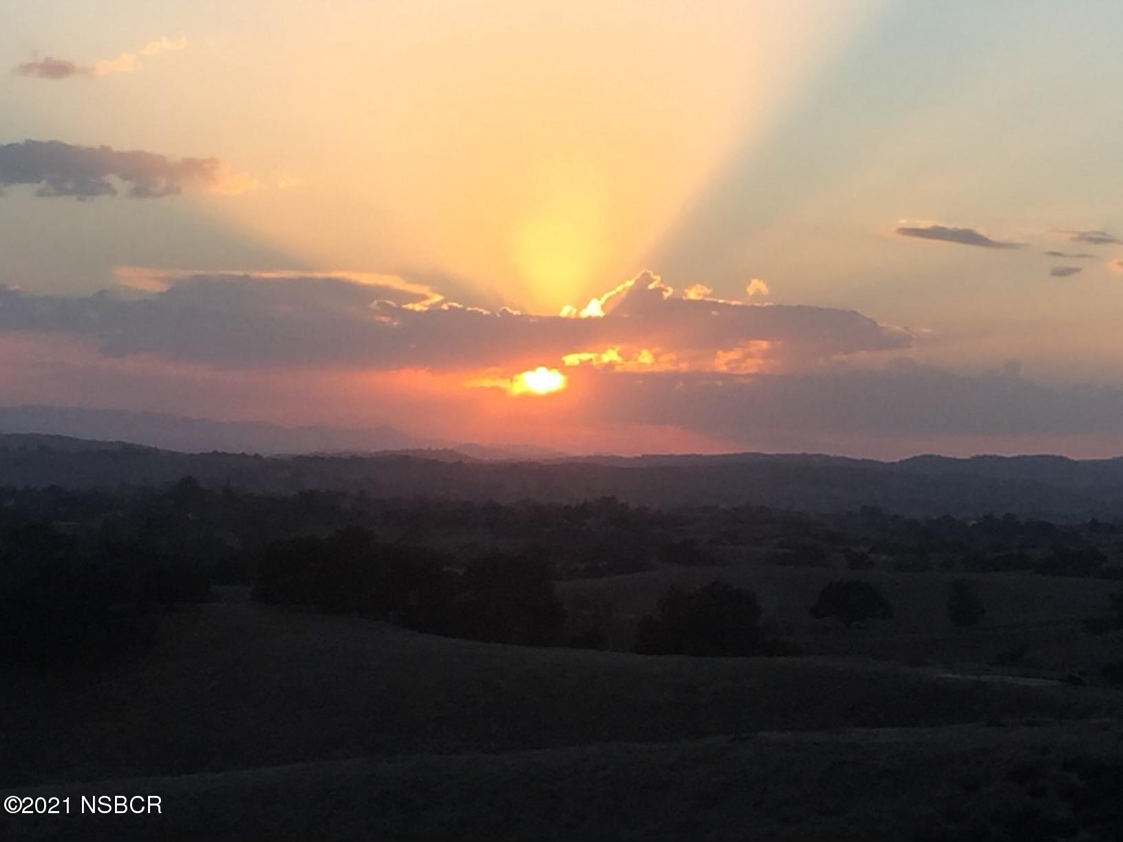 3251 B Short Road Santa Ynez, CA 93460 - Photo 18 of 19 sunrise/sunset
