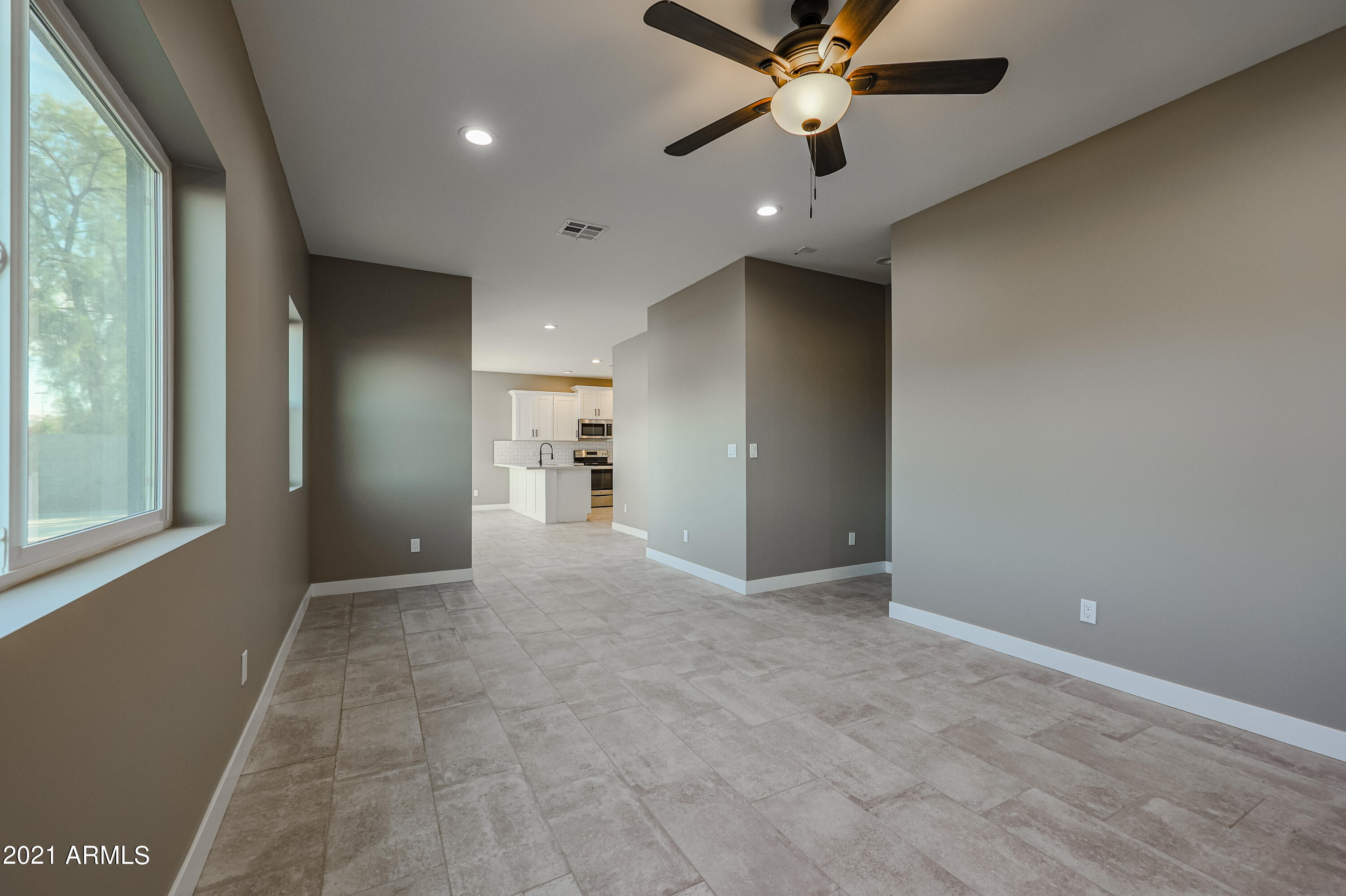 1908 South 14th Street Phoenix, AZ 85034 - Photo 4 of 37 E (2)