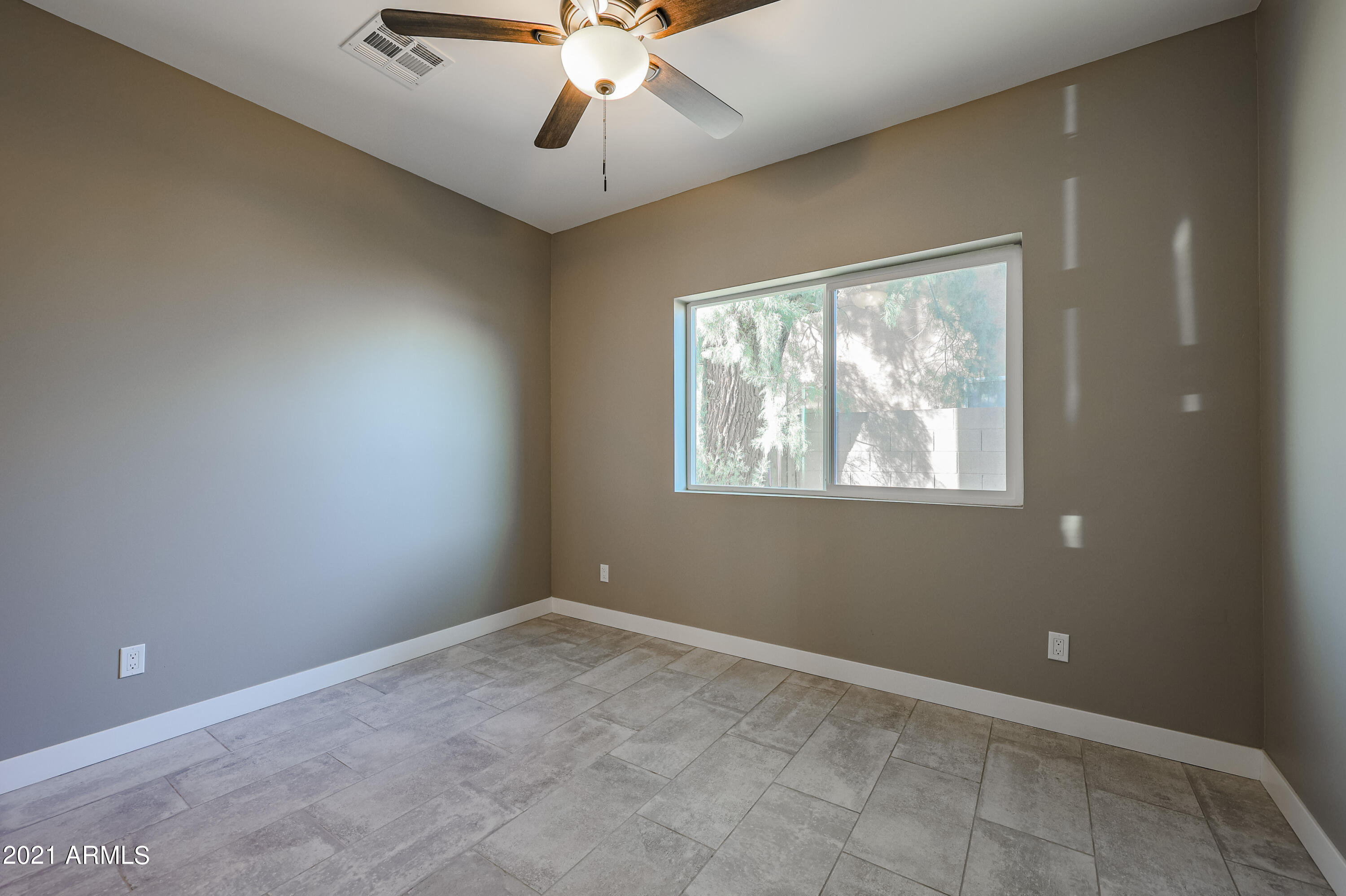 1908 South 14th Street Phoenix, AZ 85034 - Photo 6 of 37 E (4)