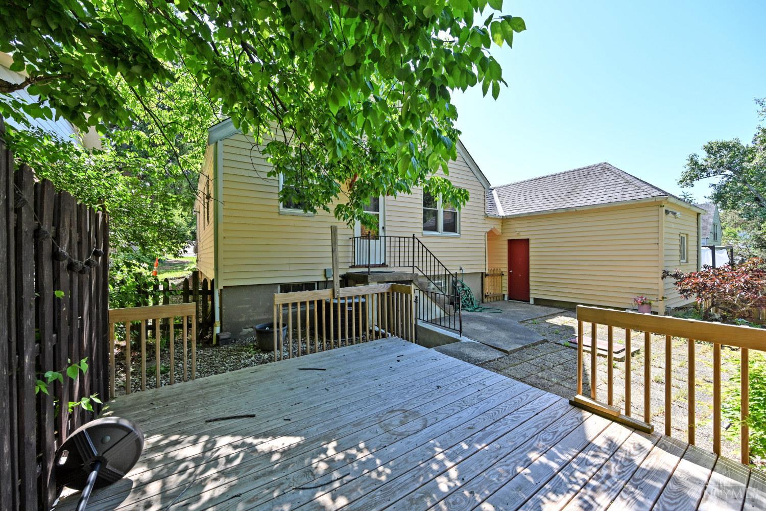 5587 Vogel Road Cincinnati, OH 45239 - Photo 36 of 42
