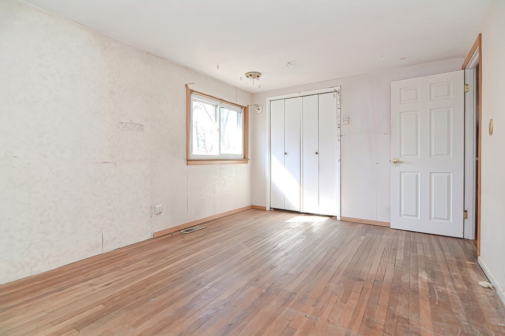 26 Leighton Road Boston, MA 02136 - Photo 17 of 23