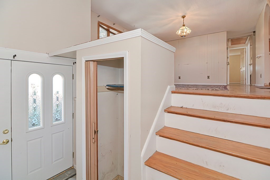 26 Leighton Road Boston, MA 02136 - Photo 19 of 23