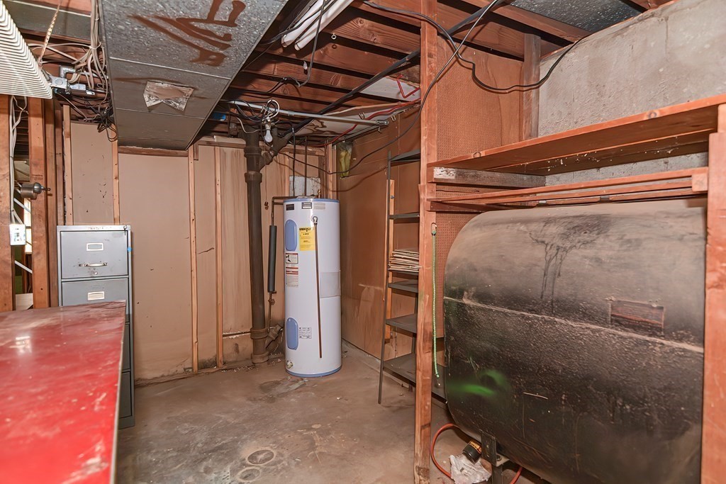 26 Leighton Road Boston, MA 02136 - Photo 21 of 23