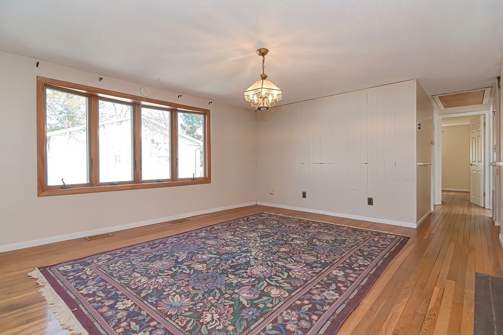 26 Leighton Road Boston, MA 02136 - Photo 9 of 23