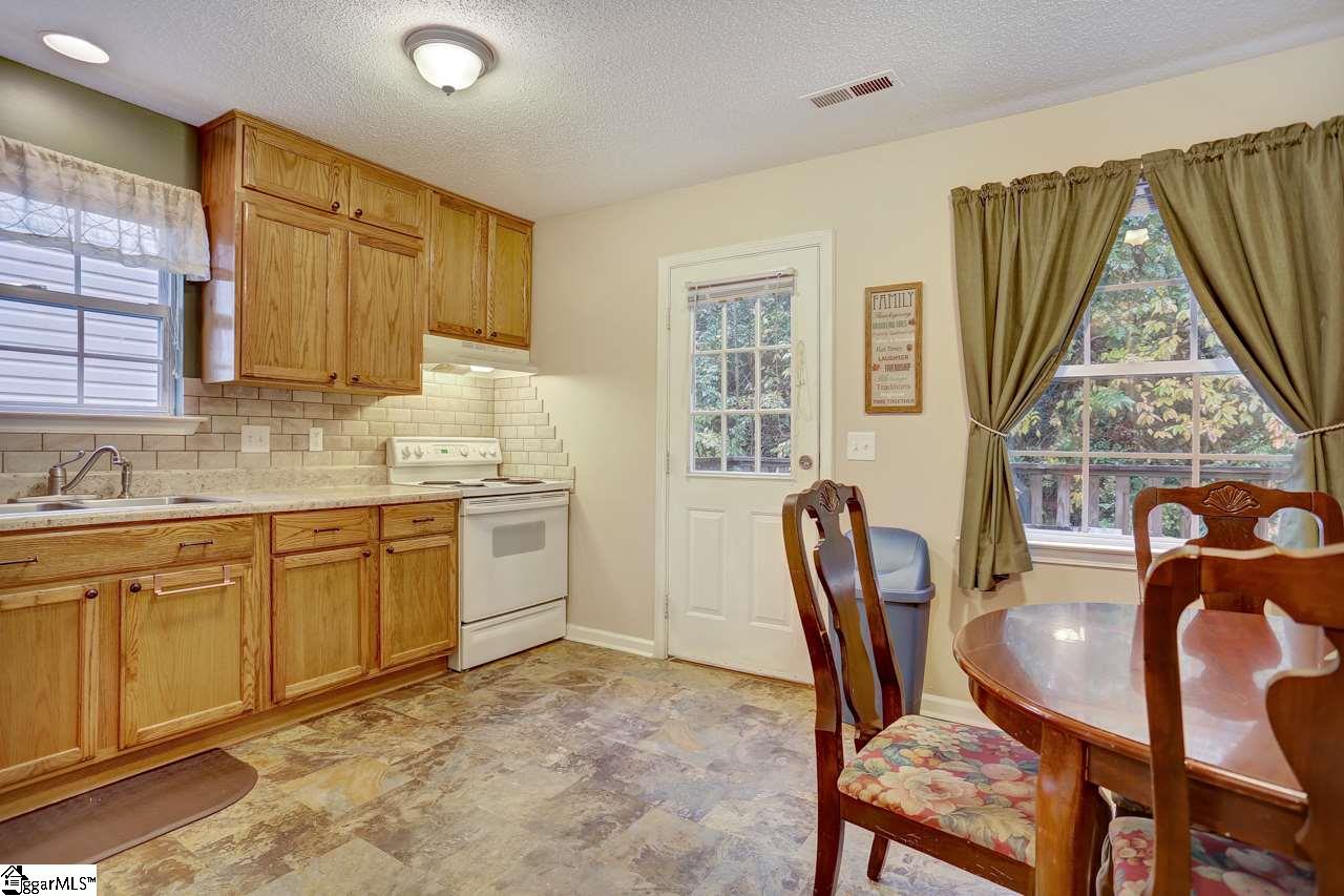 504 Lowndes Hill Road Greenville, SC 29607 - Photo 6 of 19 Gallery Image 6