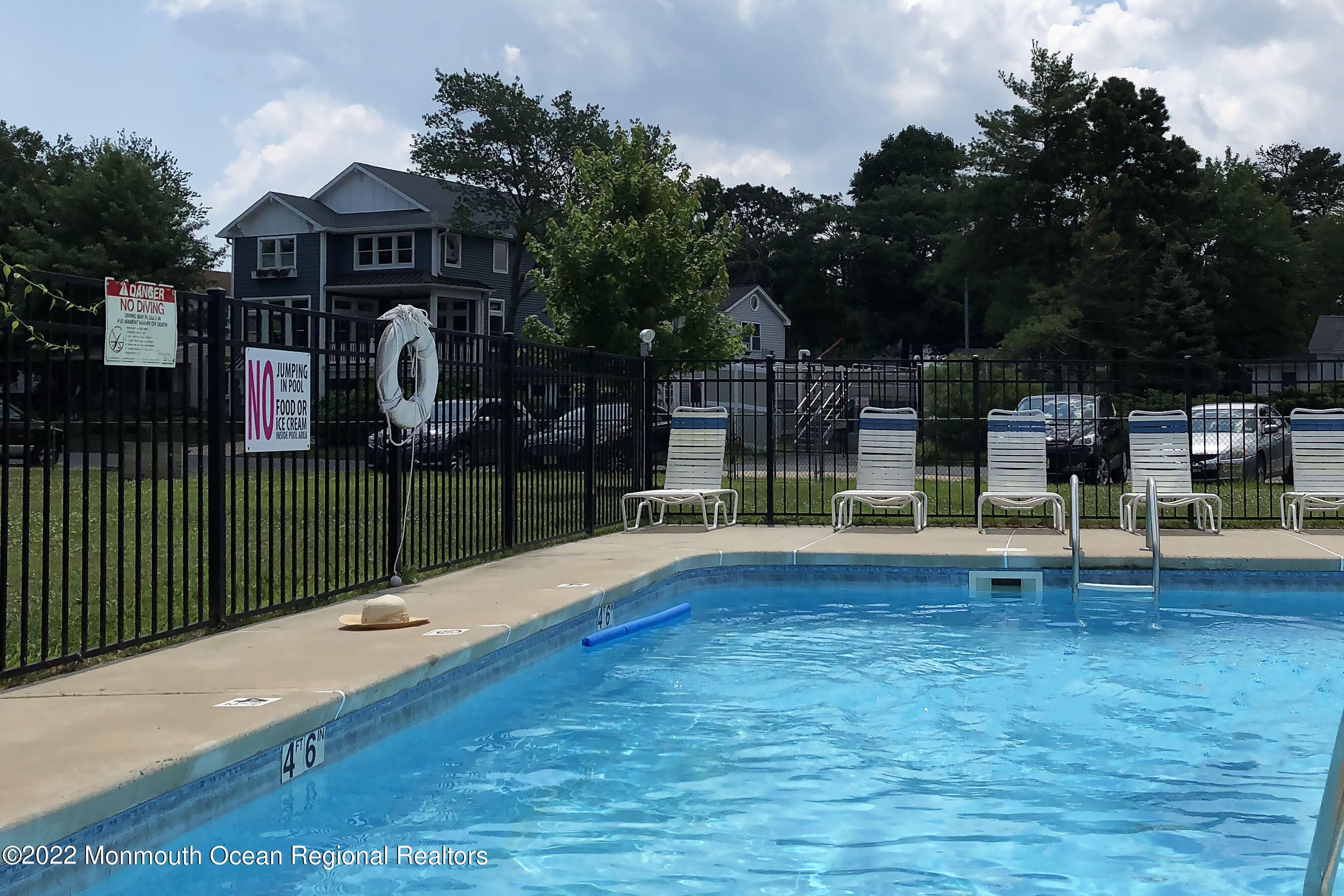 17 Holly Road Brick, NJ 08723 - Photo 33 of 34 Breton Beach Club 2