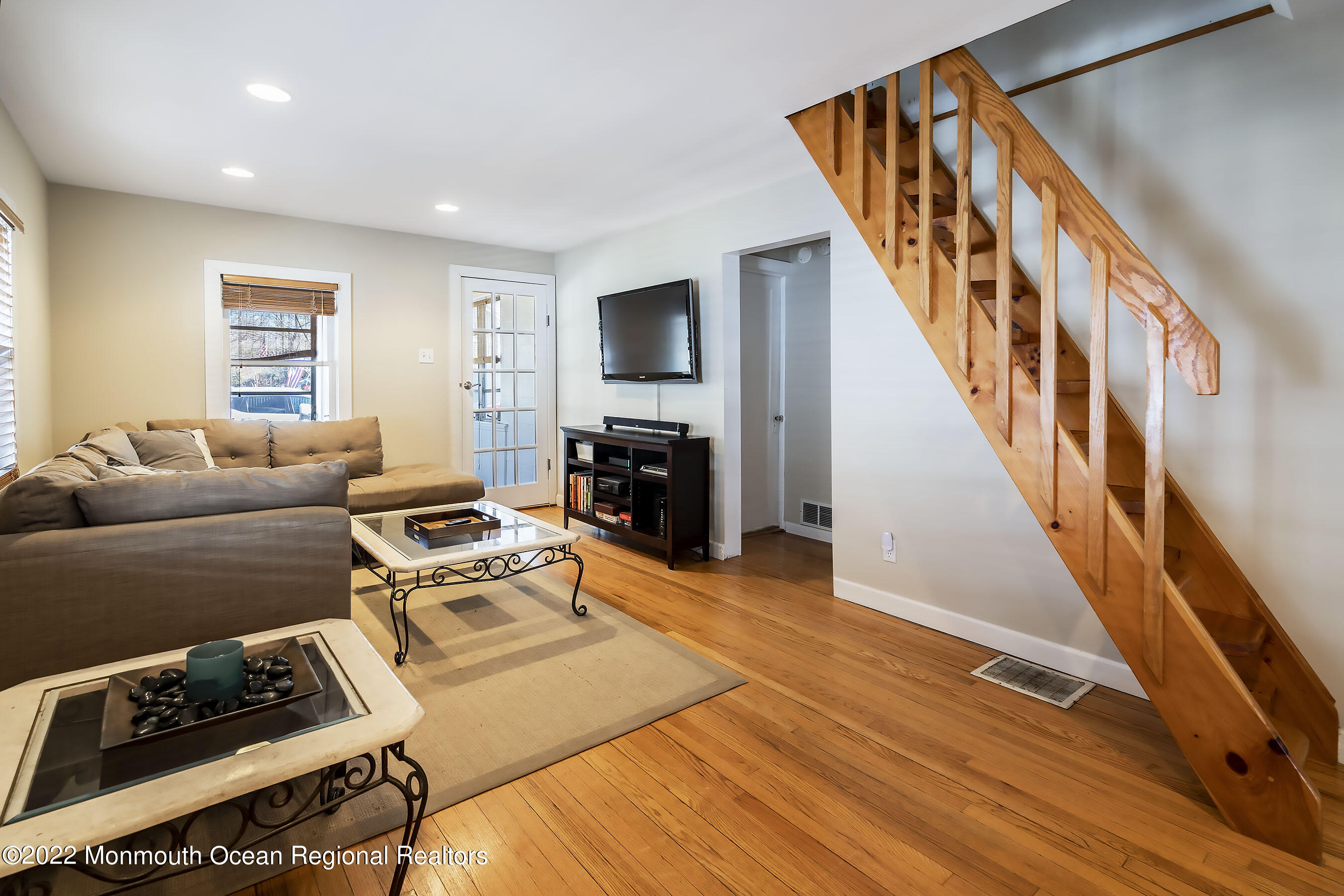17 Holly Road Brick, NJ 08723 - Photo 6 of 34 Living Room