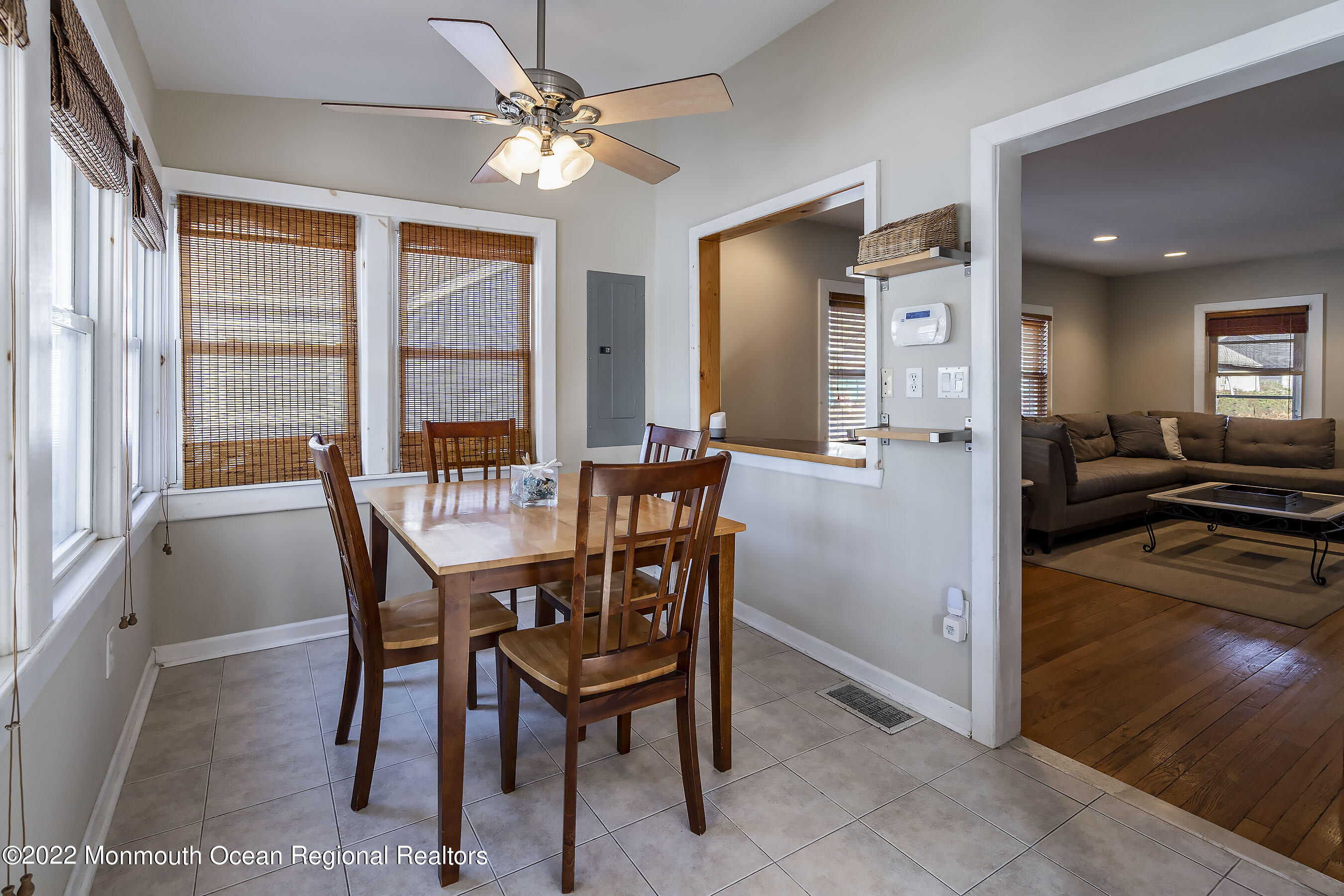 17 Holly Road Brick, NJ 08723 - Photo 8 of 34 Dining to Living