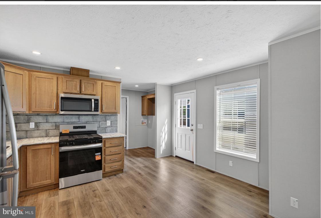 1446 Gibson Road Bensalem, PA 19020 - Photo 21 of 25 Gallery Image 21