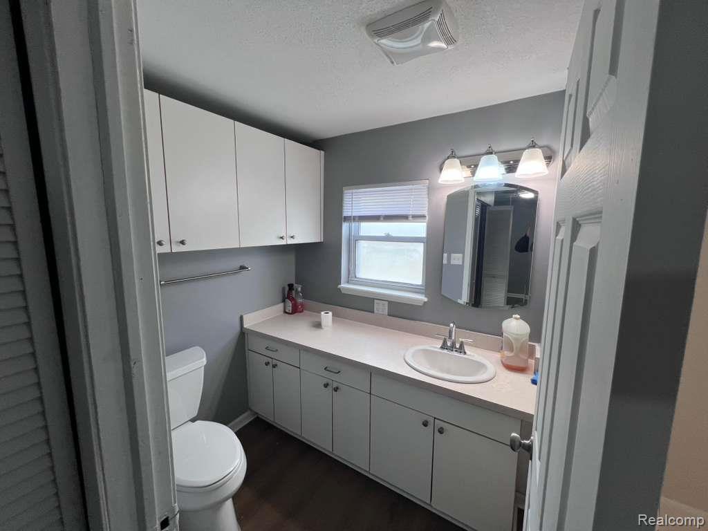 15163 Beech Daly Road Taylor, MI 48180 - Photo 16 of 25 GetMedia-5