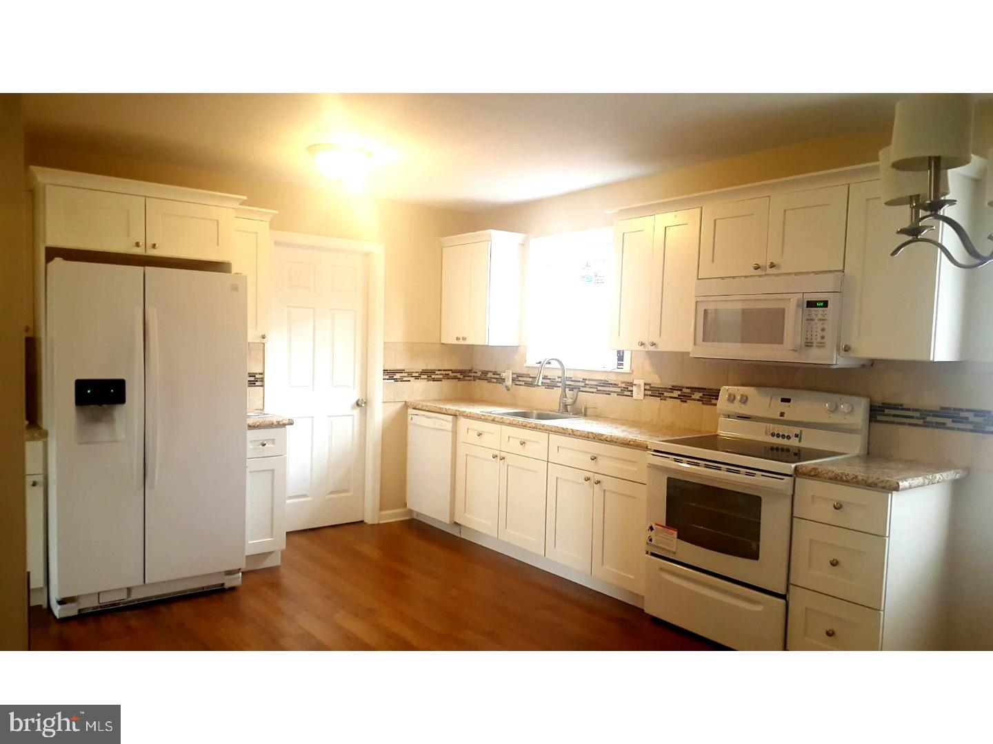 317 Broadlane Road Williamstown, NJ 08094 - Photo 4 of 17 Kitchen