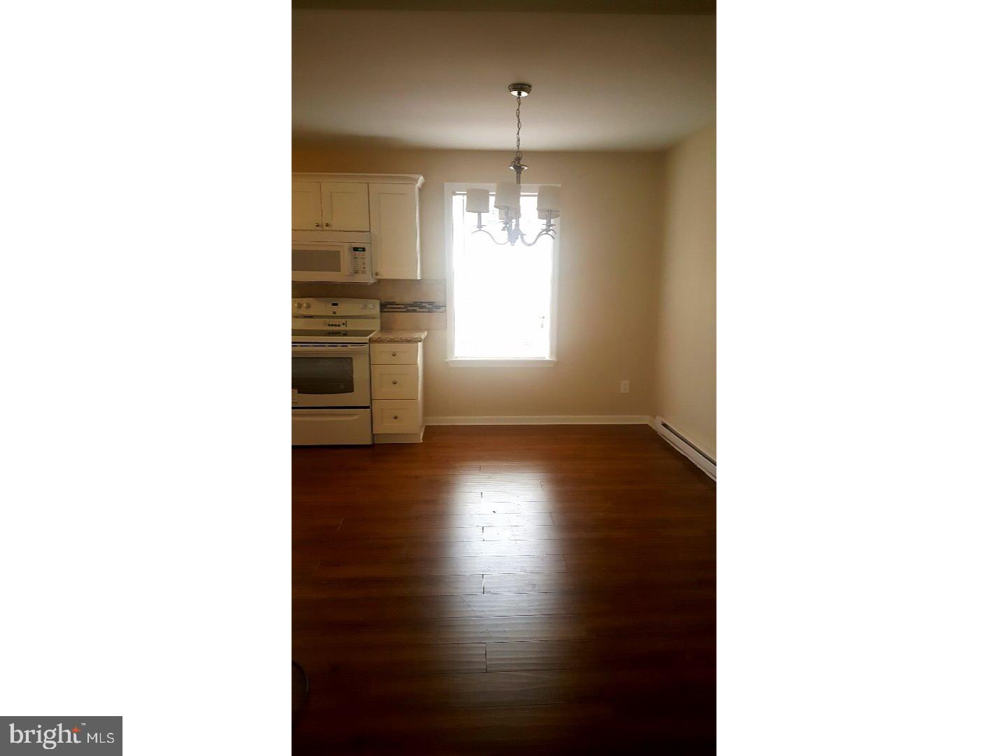 317 Broadlane Road Williamstown, NJ 08094 - Photo 7 of 17 Dining Room